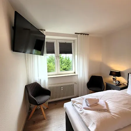 21093 Апартаменты *